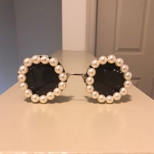 SOLD💕Sunglasses